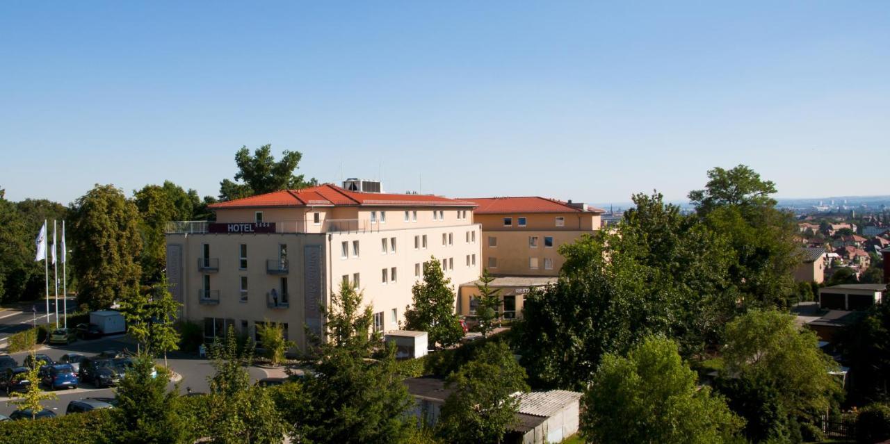 Bergwirtschaft Wilder Mann Hotel Und Restaurant Dresden Bagian luar foto